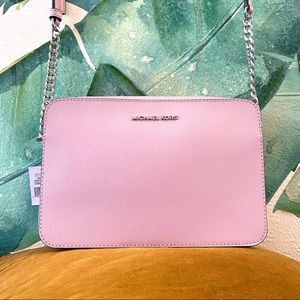 Pink Michael Kors Jet Set Travel LG EW Crossbody